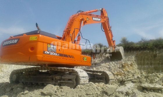 KİRALIK 30 TONLUK EKSKAVATÖR DOOSAN 