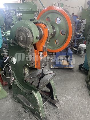 30 TONLUK EKSANTRİK PRES TEZGAHI